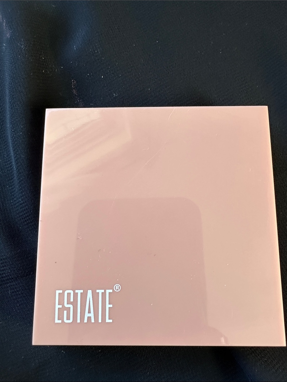 Estate eyeshadow Compact in Pale Pink